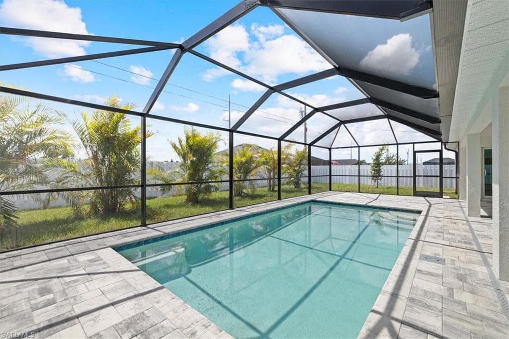 824 NW 8th TER CAPE CORAL, FL 33993