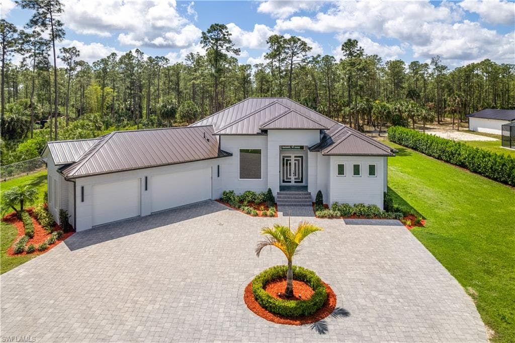 3234 10th AVE NE NAPLES, FL 34120