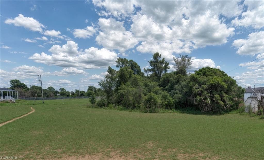 755 Fleming AVE S LEHIGH ACRES, FL 33974
