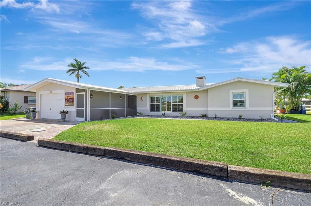 1230 Betmar BLVD NORTH FORT MYERS, FL 33903