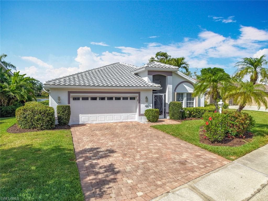 1771 Corona Del Sire DR NORTH FORT MYERS, FL 33917