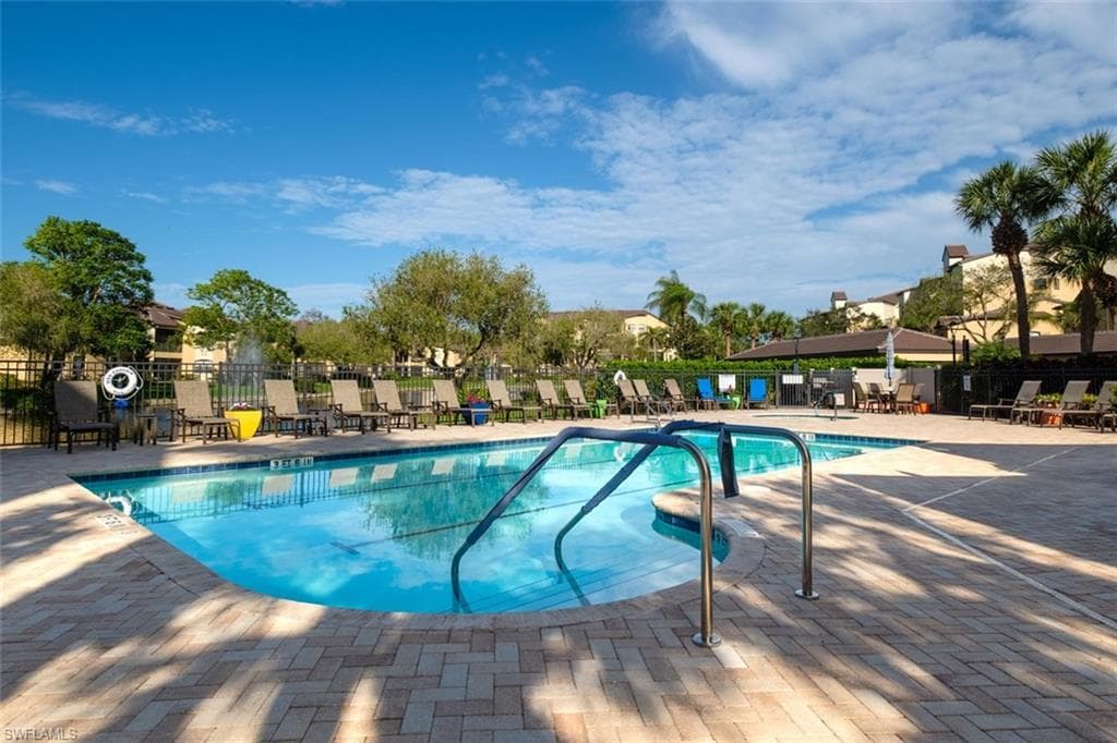 210 Vintage CIR C103 NAPLES, FL 34119