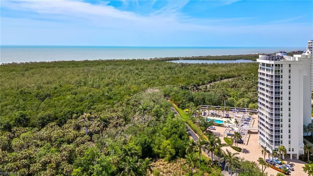 6361 Pelican Bay BLVD 605 NAPLES, FL 34108
