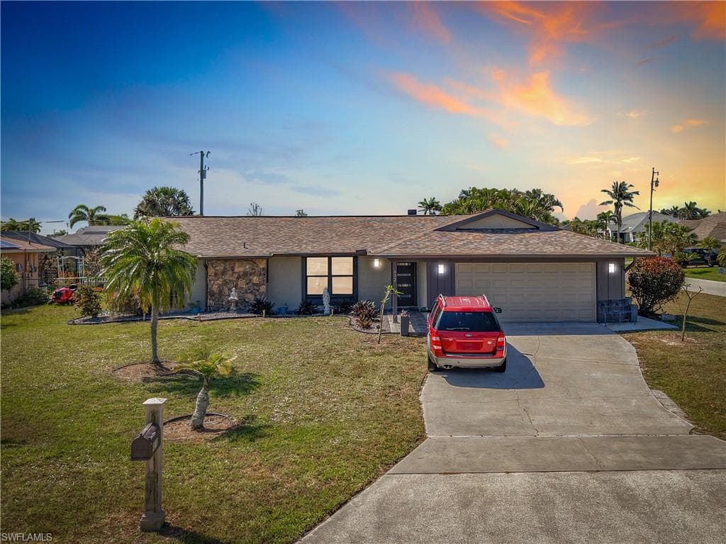 432 38th ST CAPE CORAL, FL 33914