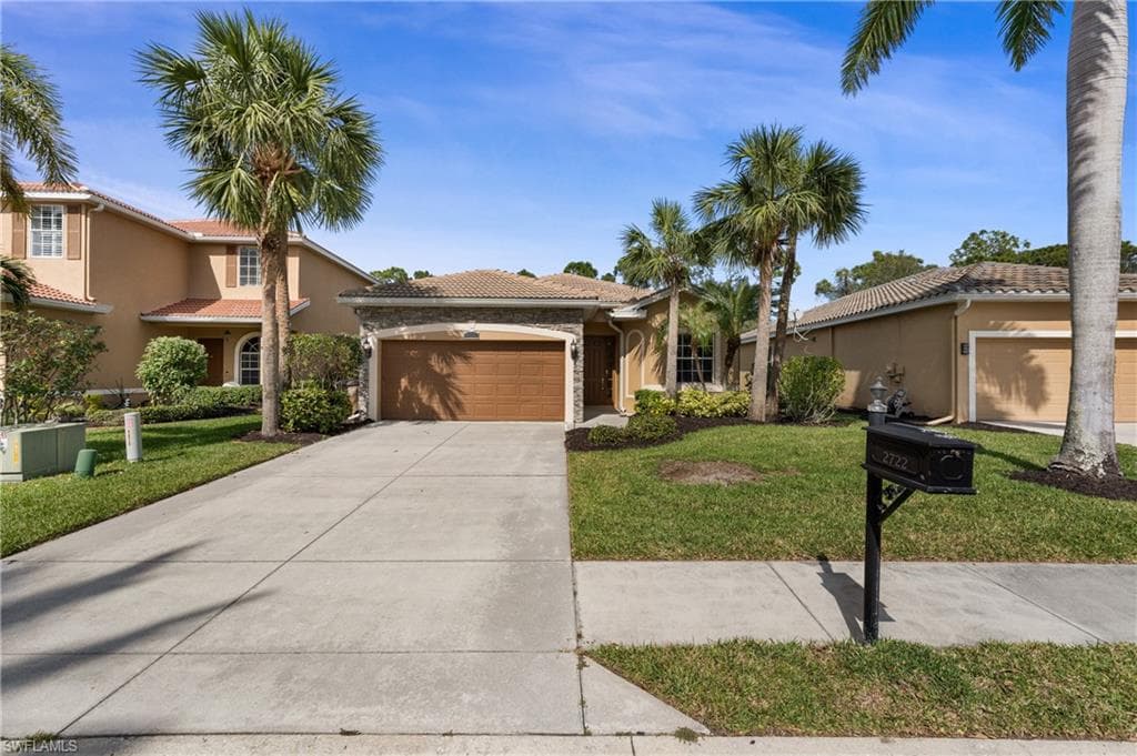 2722 Blue Cypress Lake CT CAPE CORAL, FL 33909