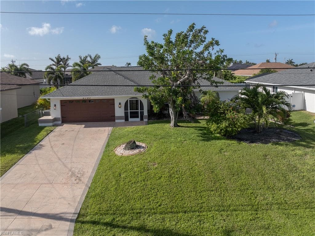 2720 SW 32nd ST CAPE CORAL, FL 33914