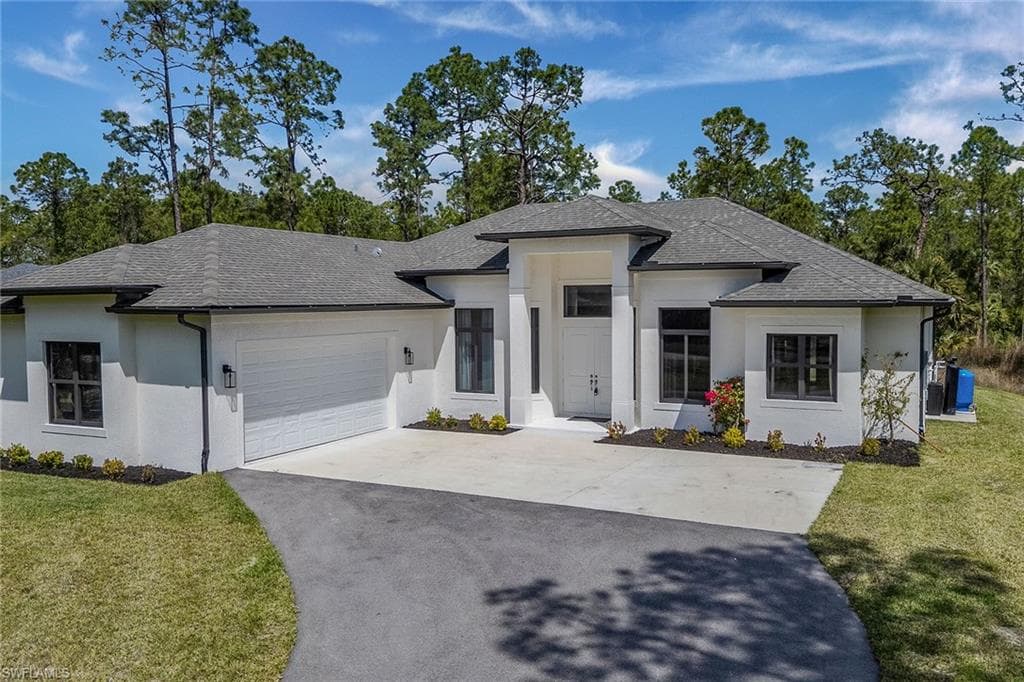 415 41st AVE NE NAPLES, FL 34120