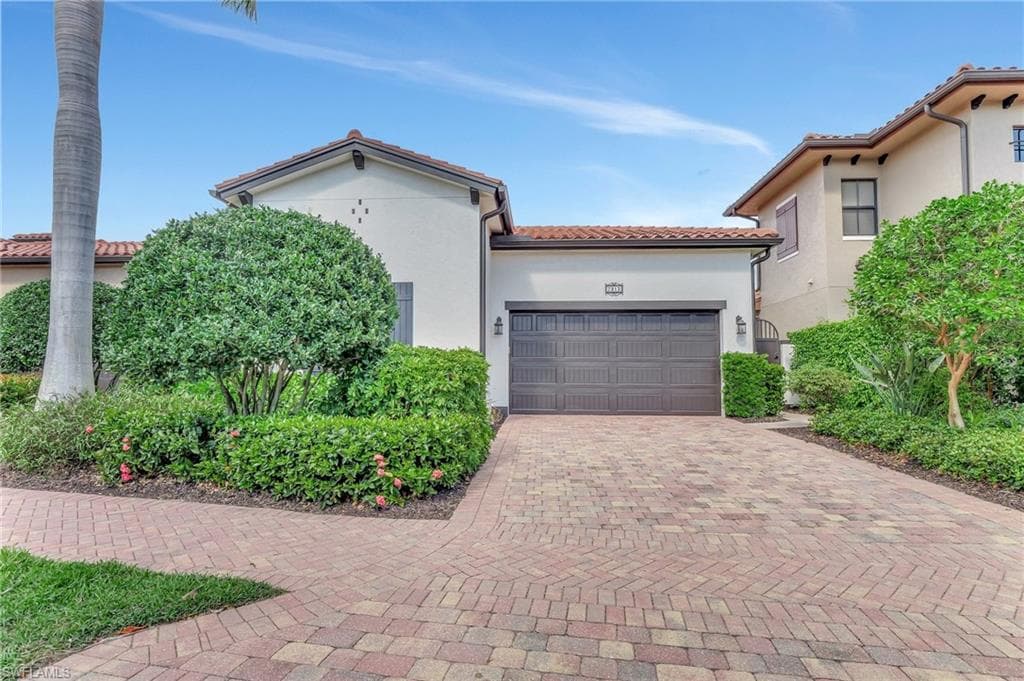 7912 Cordoba PL NAPLES, FL 34113