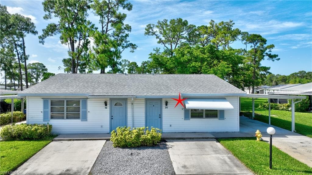 20 Pinewood BLVD LEHIGH ACRES, FL 33936