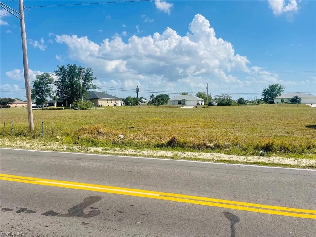 1300 Kismet PKWY E CAPE CORAL, FL 33909