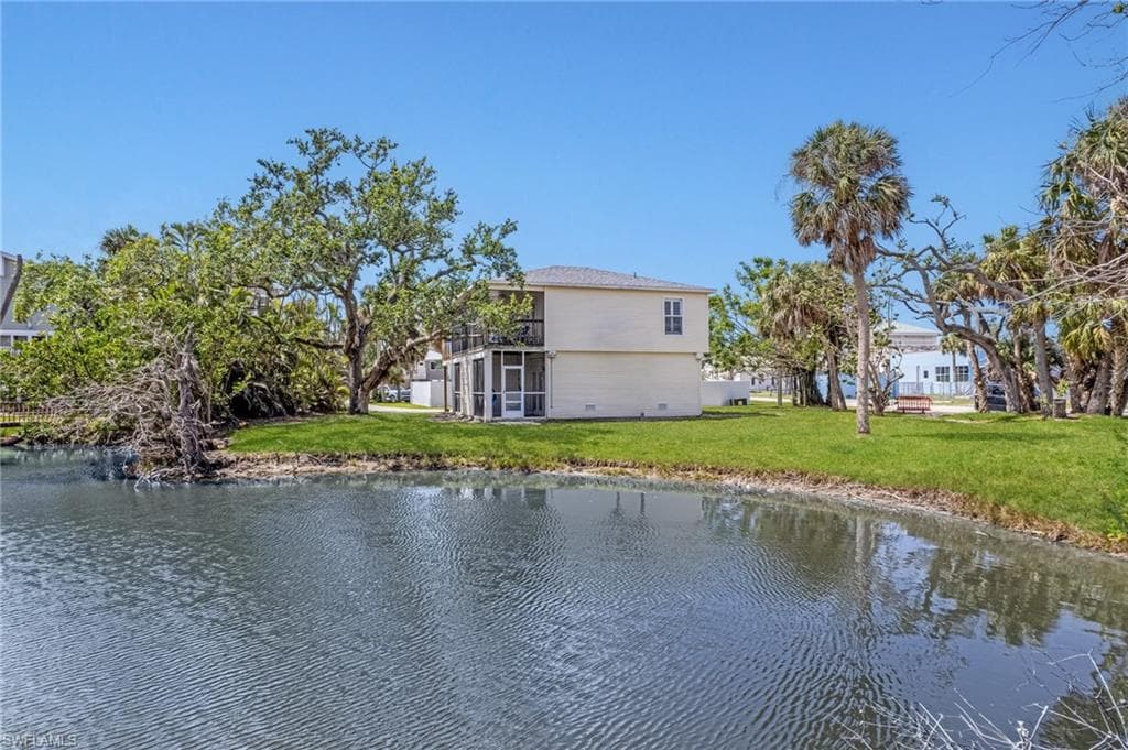 225 Nature View CT FORT MYERS BEACH, FL 33931
