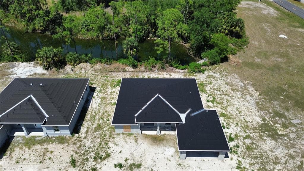 2321 NE 39th ST CAPE CORAL, FL 33909