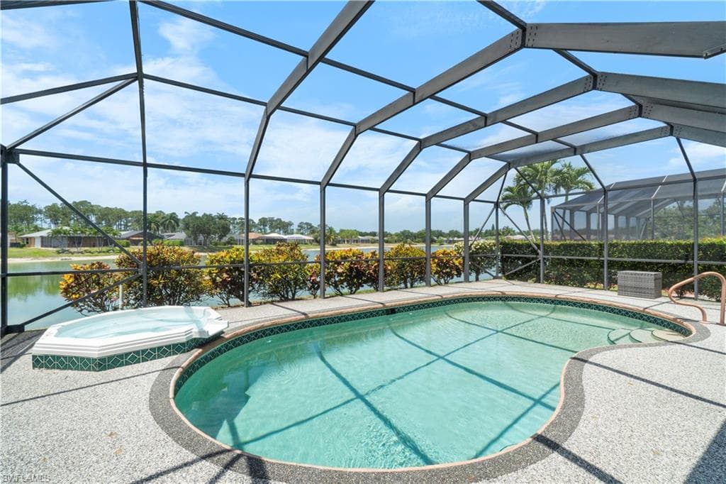 436 Crossfield CIR NAPLES, FL 34104