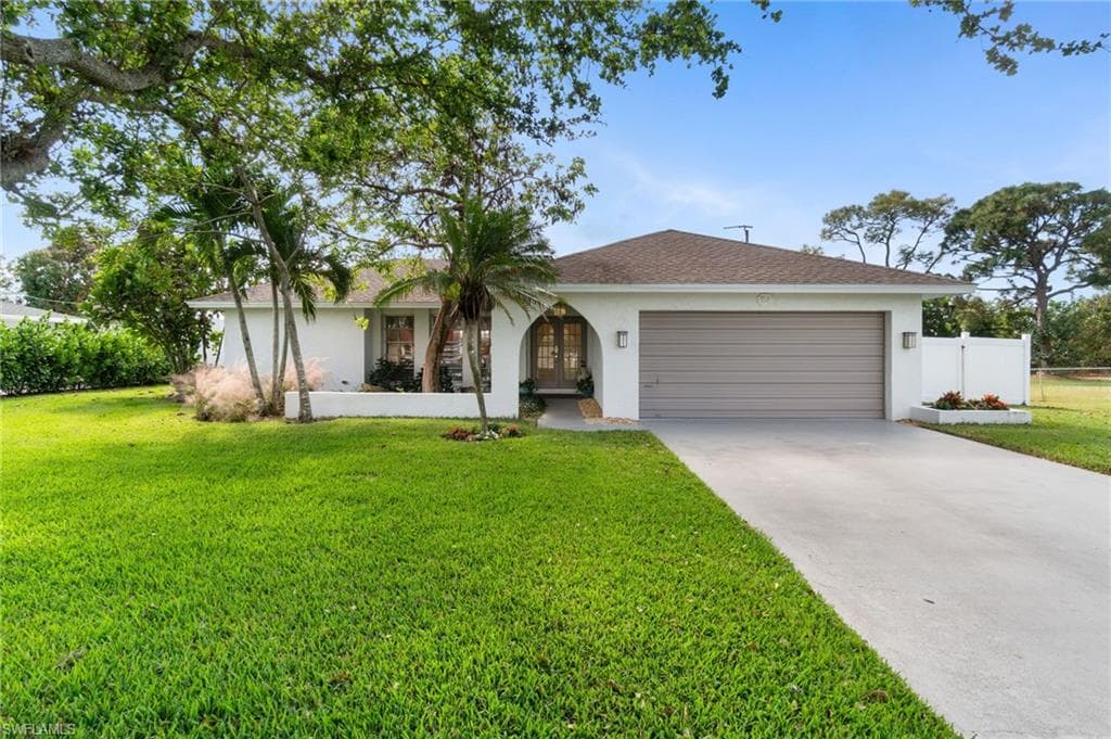 54 2nd ST BONITA SPRINGS, FL 34134