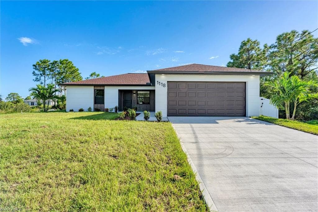 1118 Fontana ST E LEHIGH ACRES, FL 33974
