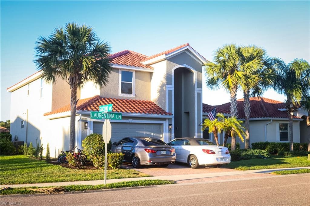 2501 Laurentina LN CAPE CORAL, FL 33909