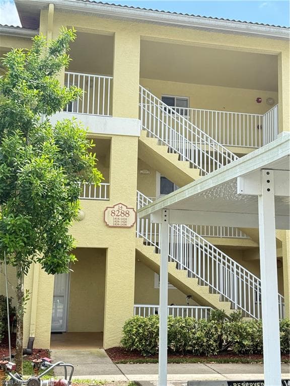 8288 Key royal CIR 1436 NAPLES, FL 34119