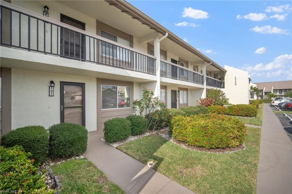 13170 White Marsh LN 101 FORT MYERS, FL 33912