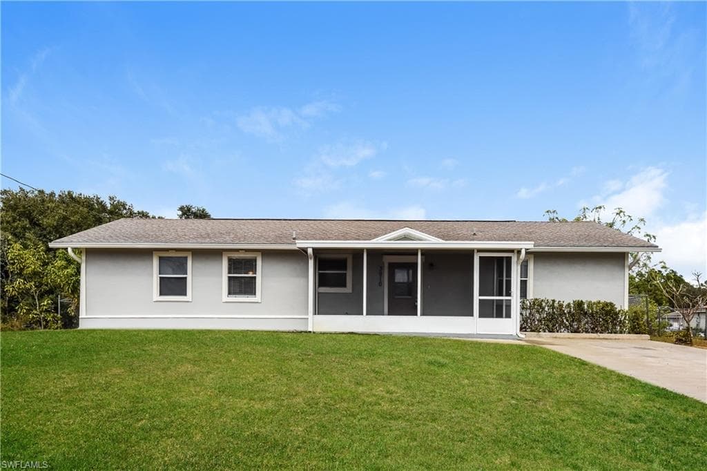 3910 35th ST SW LEHIGH ACRES, FL 33976