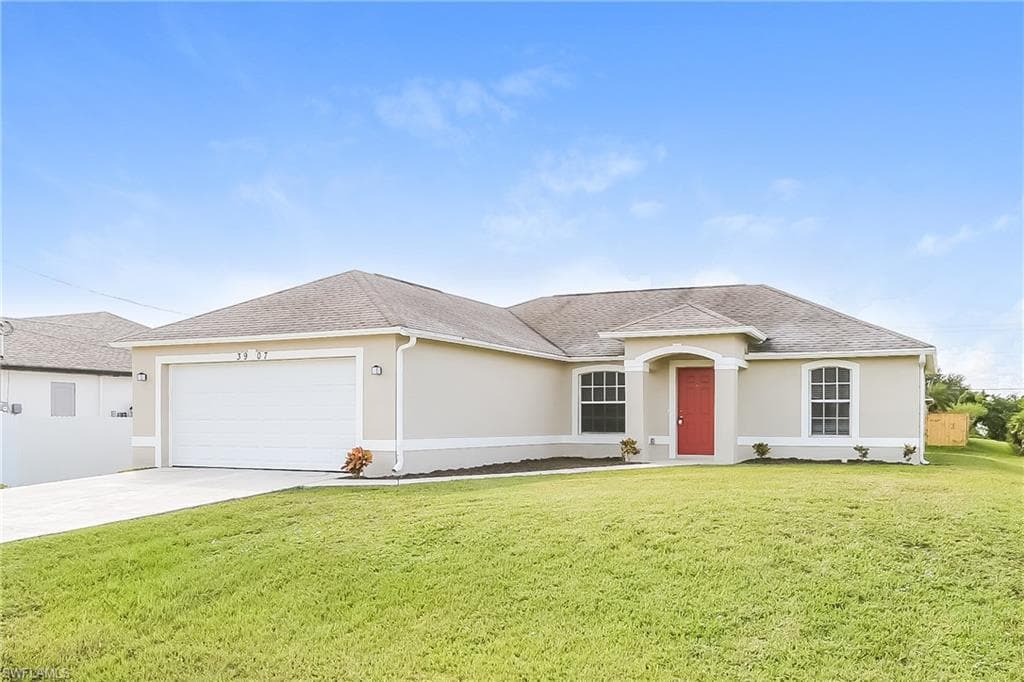 3907 13th ST W LEHIGH ACRES, FL 33971