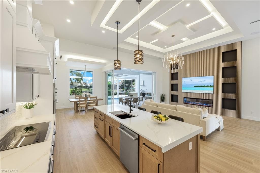 4632 18th AVE CAPE CORAL, FL 33914
