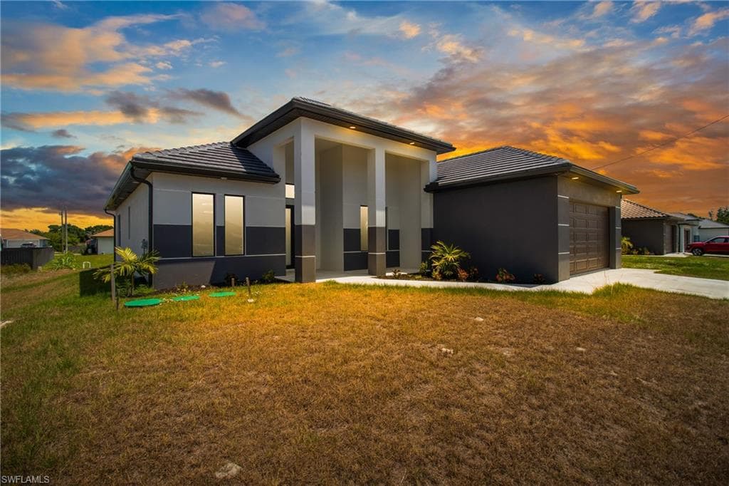 3804 16th ST SW LEHIGH ACRES, FL 33976