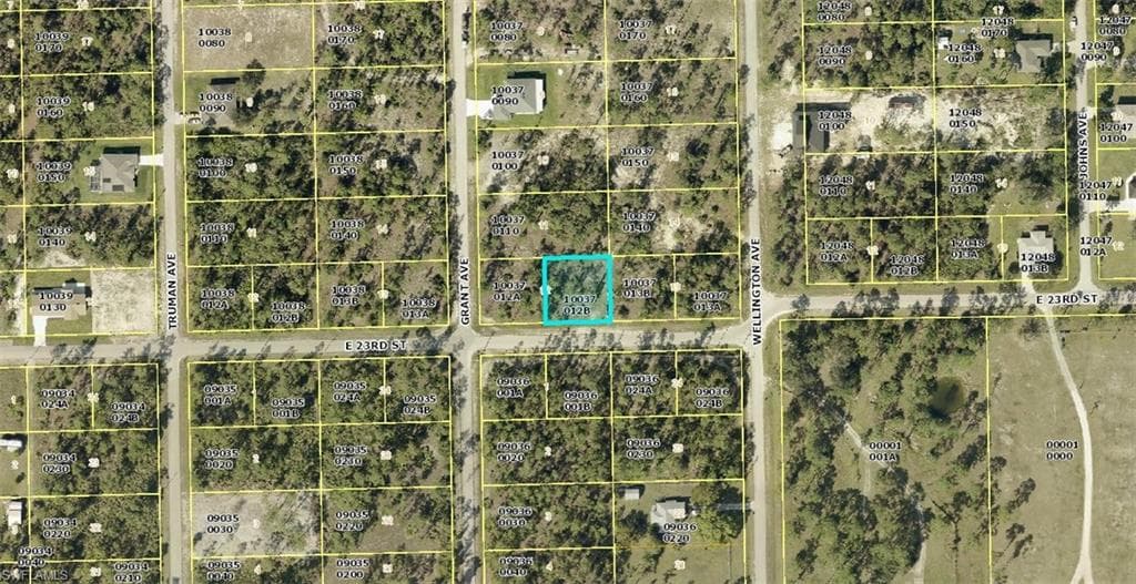 3403 E 23rd ST ALVA, FL 33920