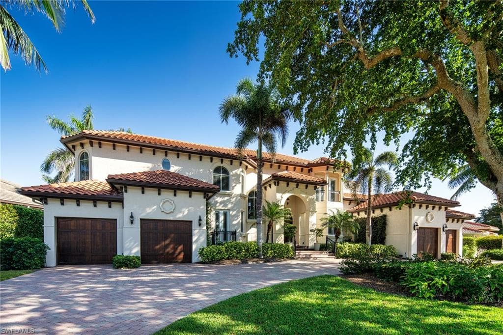 3140 Leeward LN NAPLES, FL 34103