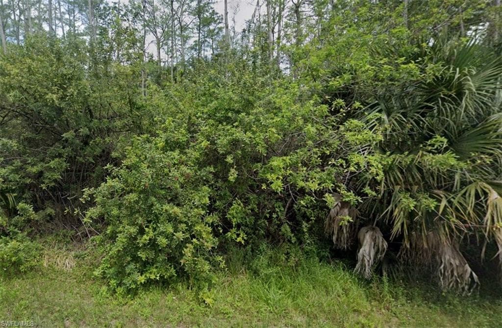 3315 37th ST W LEHIGH ACRES, FL 33971