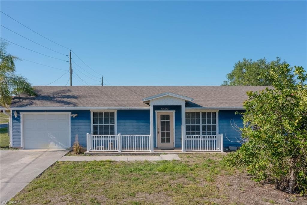 5324 Lee ST LEHIGH ACRES, FL 33971