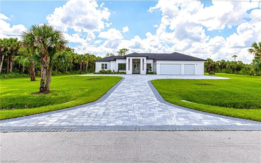 2632 30th AVE SE NAPLES, FL 34117