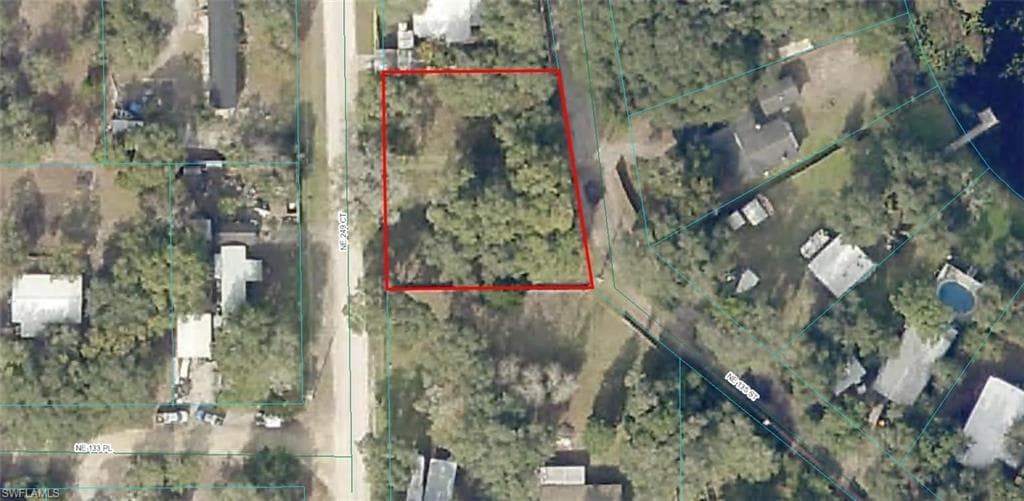 24990 NE 135th ST FORT MC COY, FL 32134