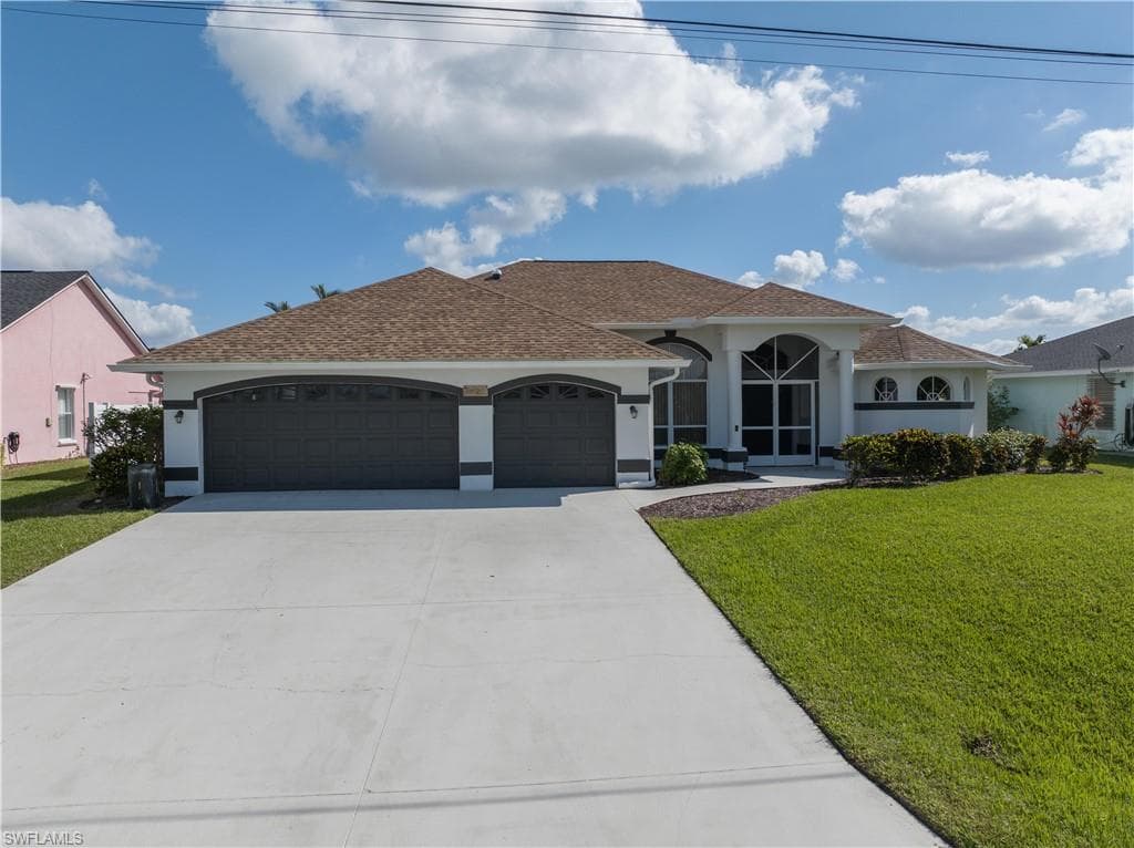 4421 SW 26th CT CAPE CORAL, FL 33914
