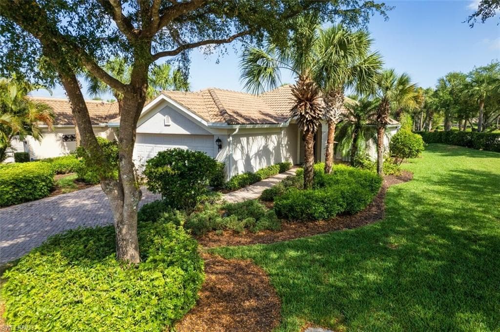 9512 Hemingway LN FORT MYERS, FL 33913