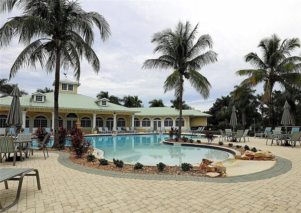 3171 Sea Trawler BEND 1803 NORTH FORT MYERS, FL 33903