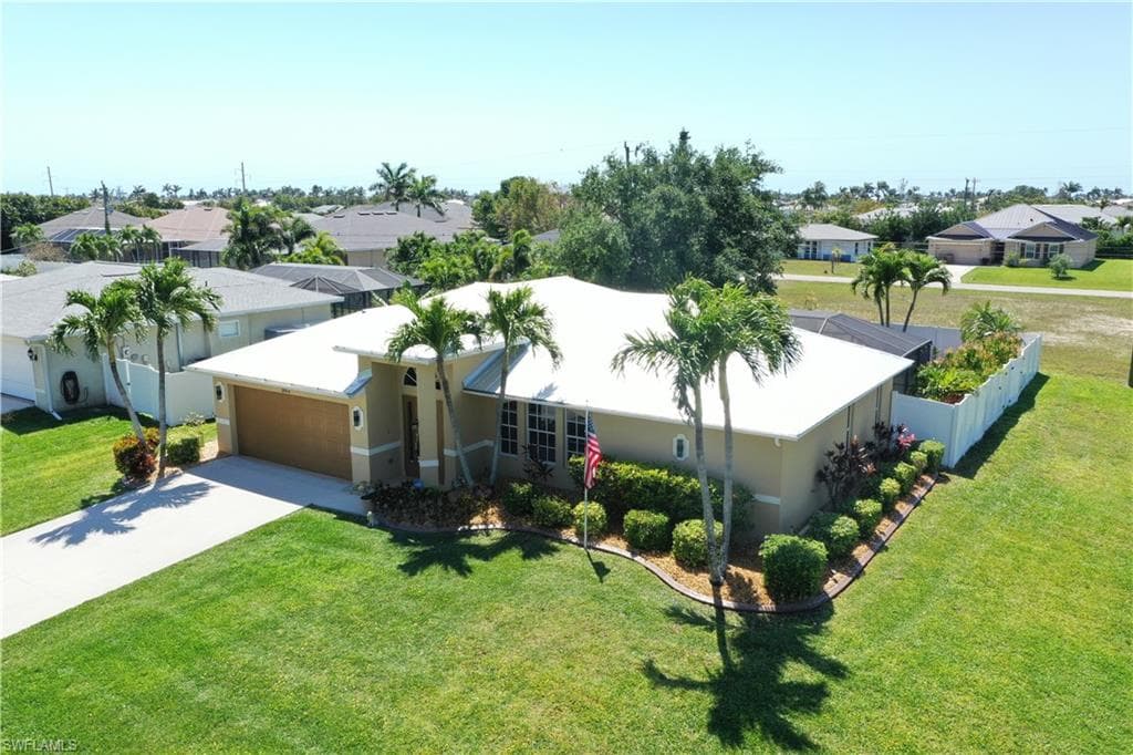 3904 SW 20th AVE CAPE CORAL, FL 33914