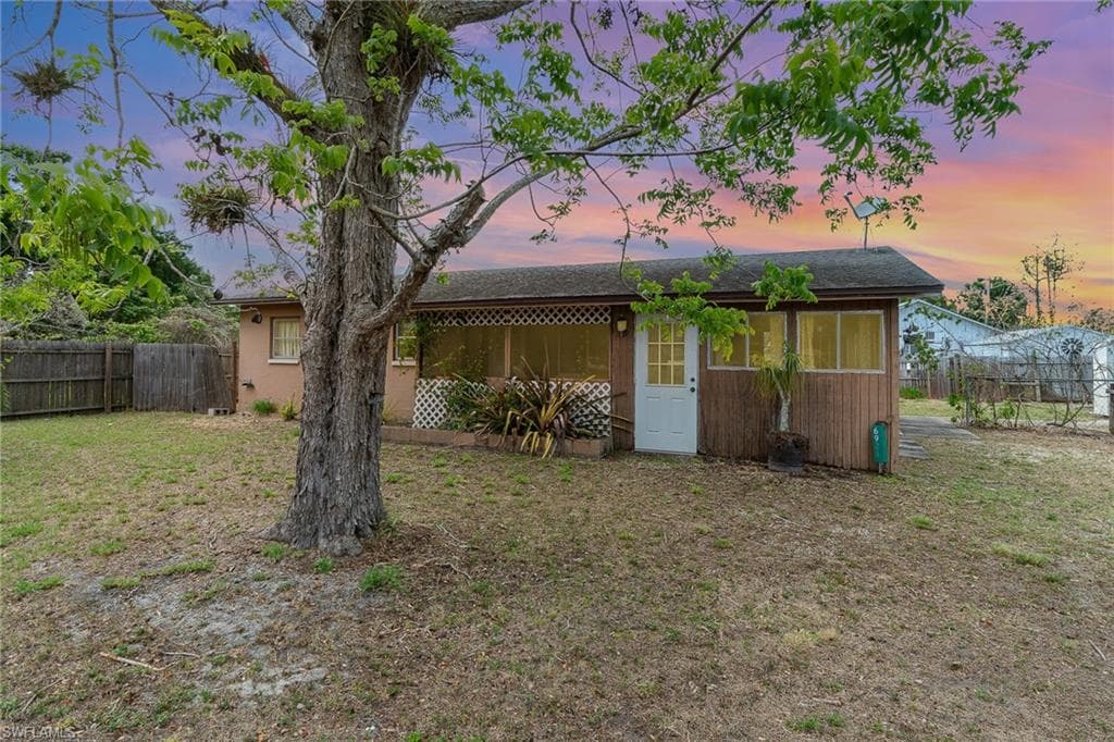 6921 Bayshore RD NORTH FORT MYERS, FL 33917