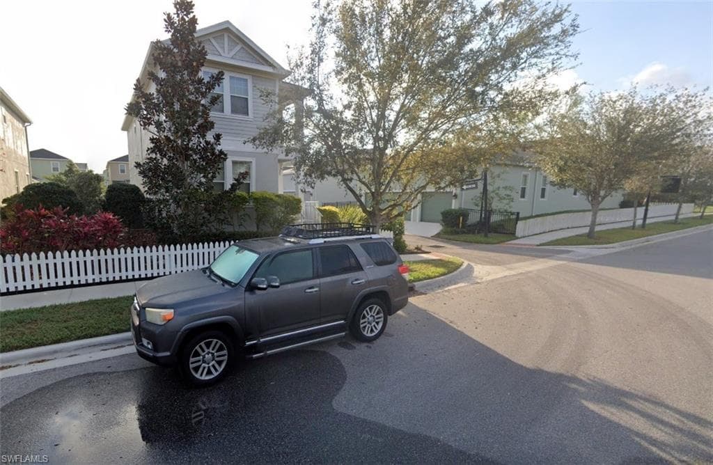 11121 Winthrop Lake DR RIVERVIEW, FL 33578