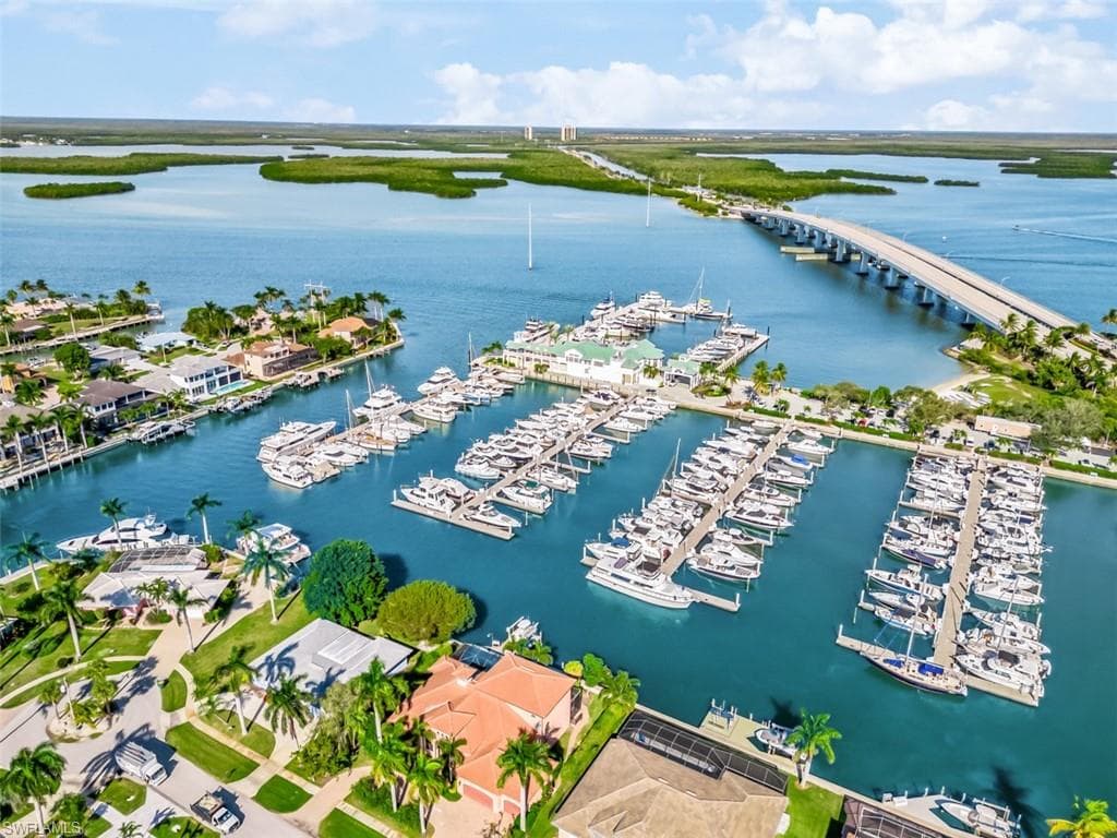 1402 Collier BLVD MARCO ISLAND, FL 34145