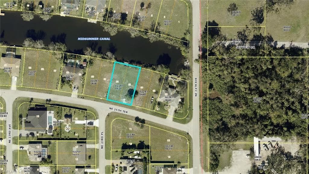 2317 25th TER CAPE CORAL, FL 33909