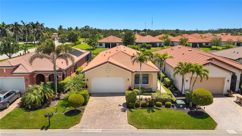 1408 Lucena LN S NAPLES, FL 34113