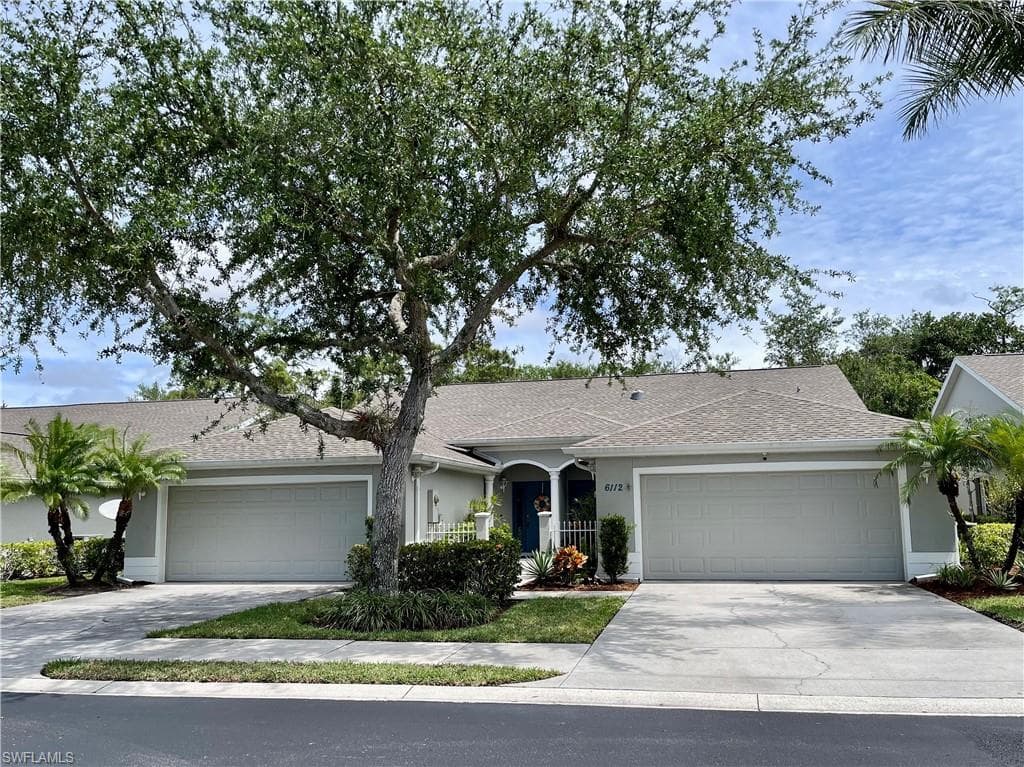 6112 Mandalay CIR 67 NAPLES, FL 34112