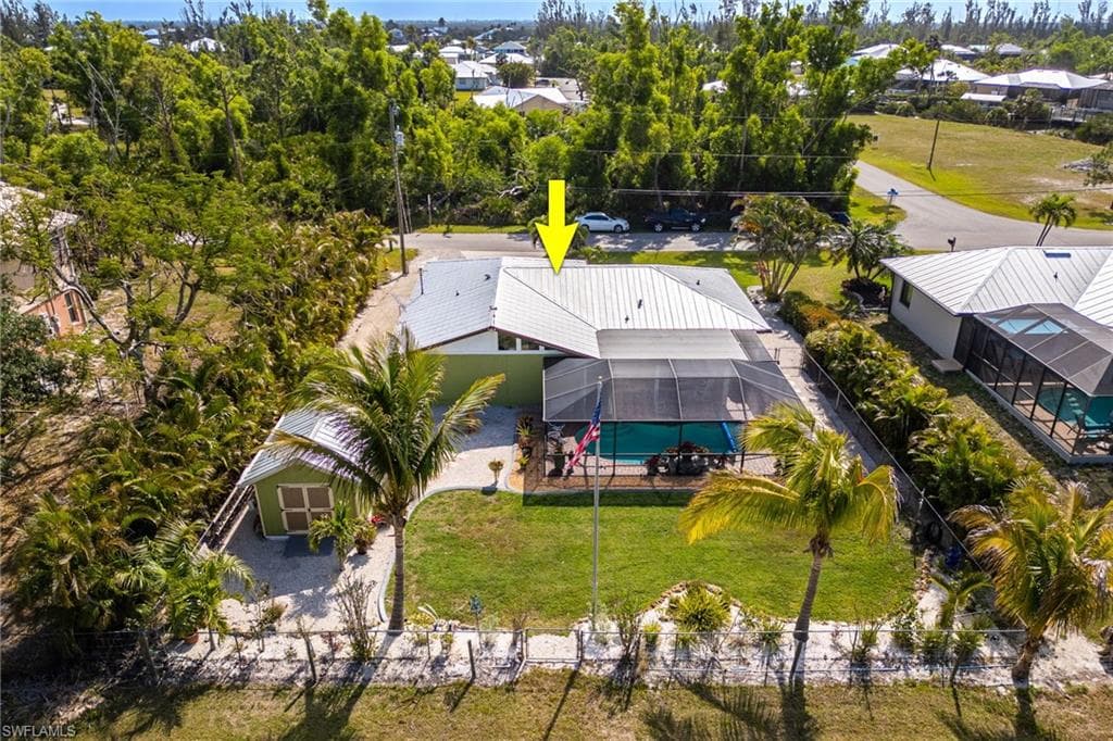 11571 Oakland DR BOKEELIA, FL 33922