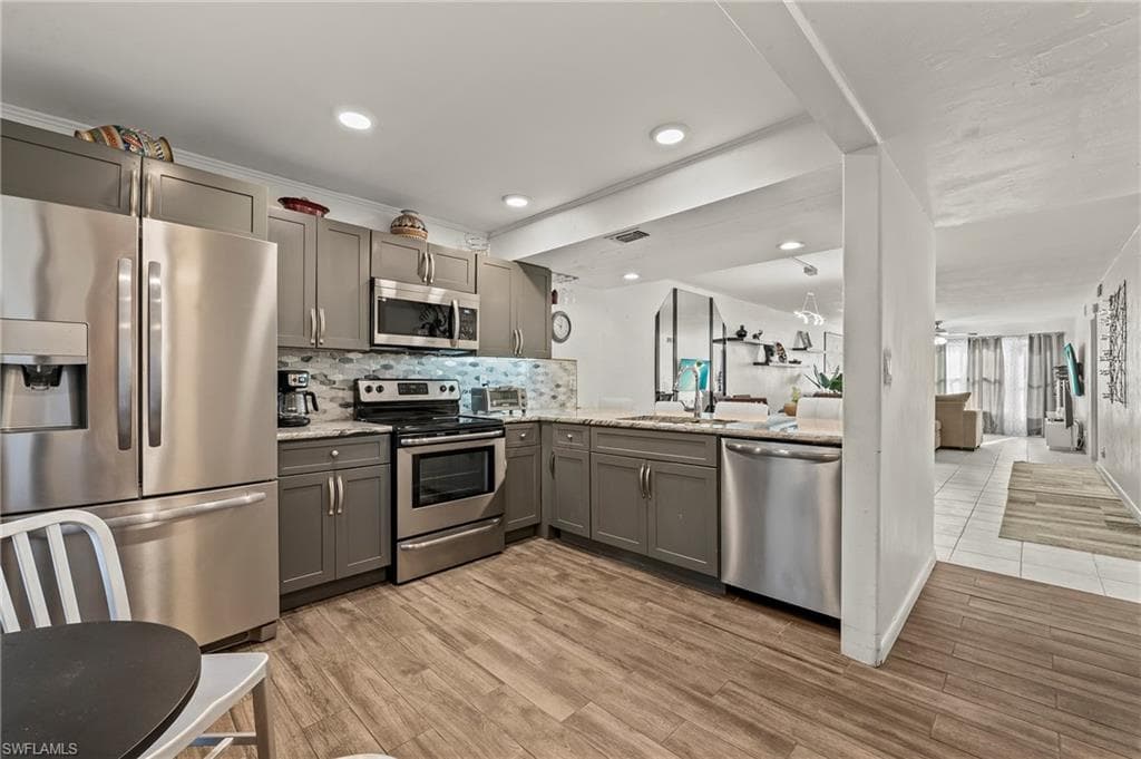 4021 Ice Castle WAY 3407 NAPLES, FL 34112