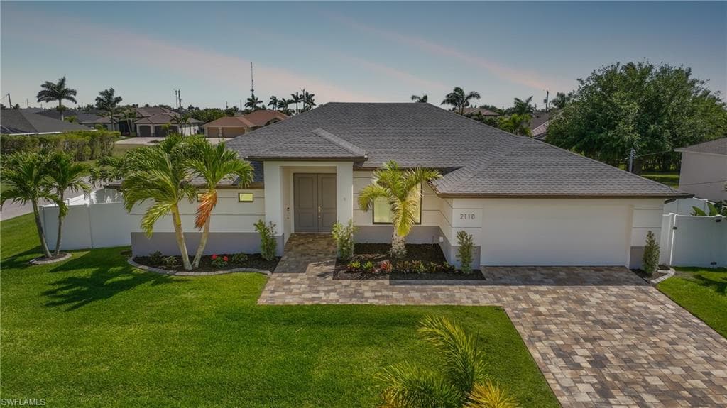 2118 SW 28th TER CAPE CORAL, FL 33914