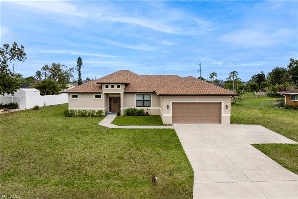 2717 Shelby PKWY CAPE CORAL, FL 33904
