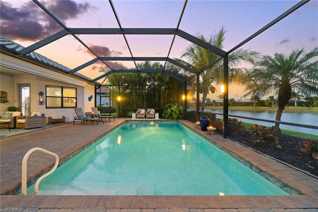 2059 Antigua LN NAPLES, FL 34120