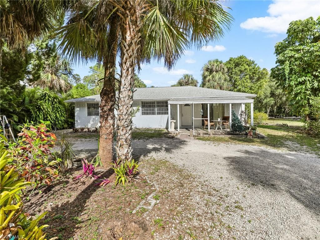 420 31st ST SW NAPLES, FL 34117