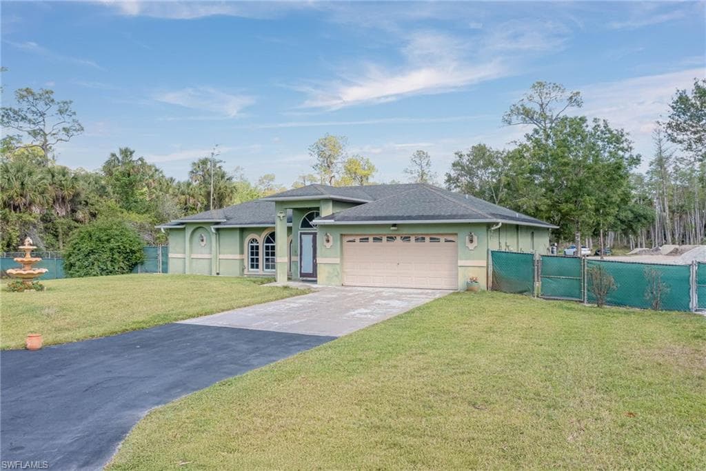 4745 26th AVE SE NAPLES, FL 34117