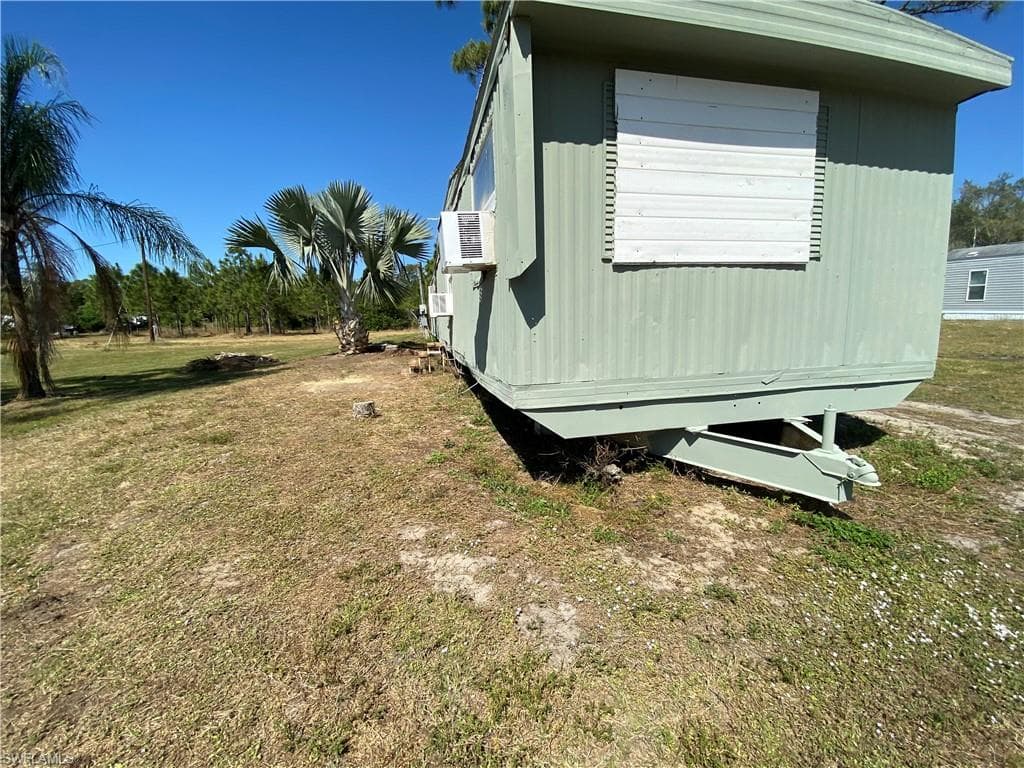 8086 Heck DR 9 NORTH FORT MYERS, FL 33917